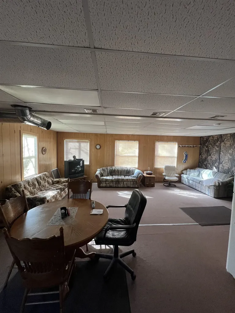 8414 NE Besaw Road Rapid River Township MI 49659