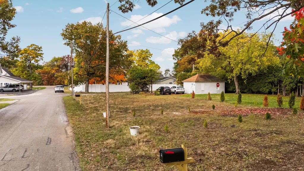 00 Barlow Street Traverse City City MI 49686