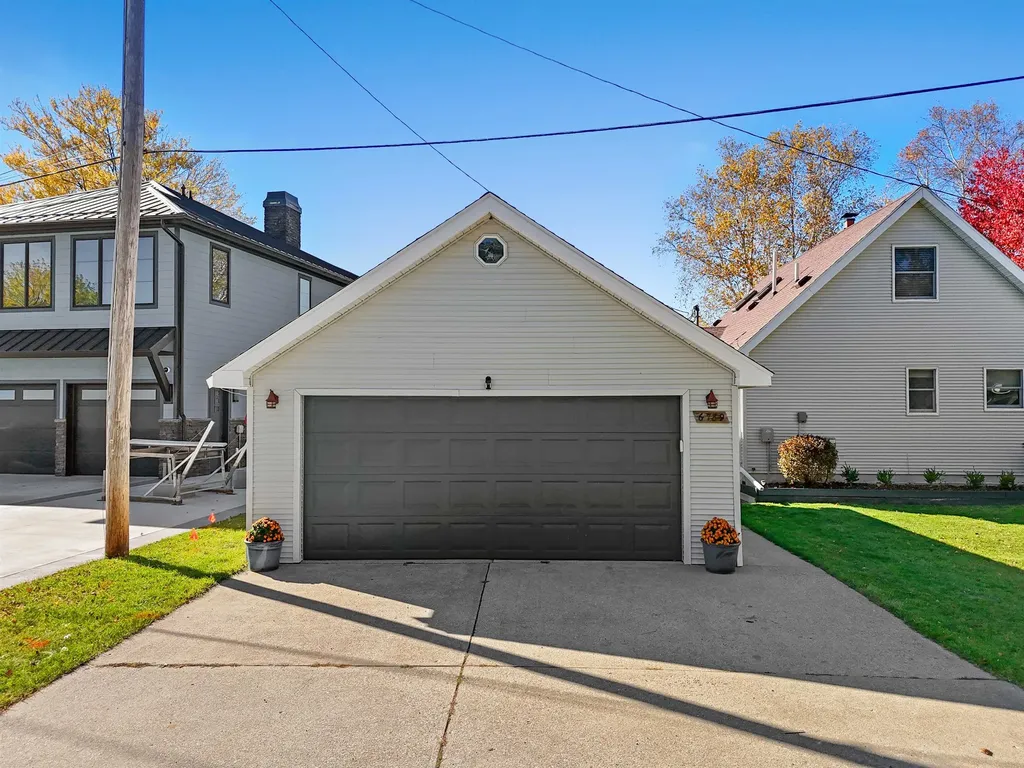 6789 W Redman Drive Lake Township MI 49651