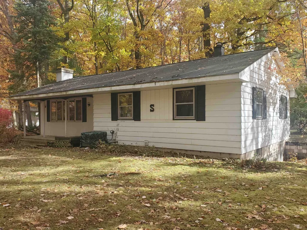 7323 Karlin Road Grant Township MI 49643