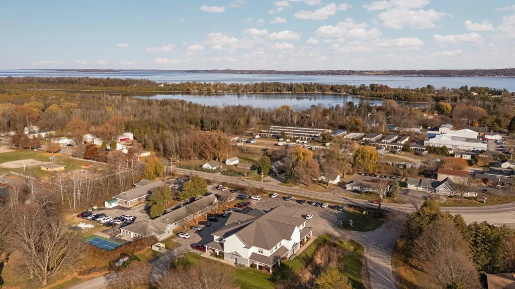 10161 E Pickwick Court Elmwood Charter Township MI 49684