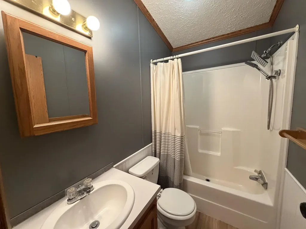403 Farm Lane Cadillac City MI 49601