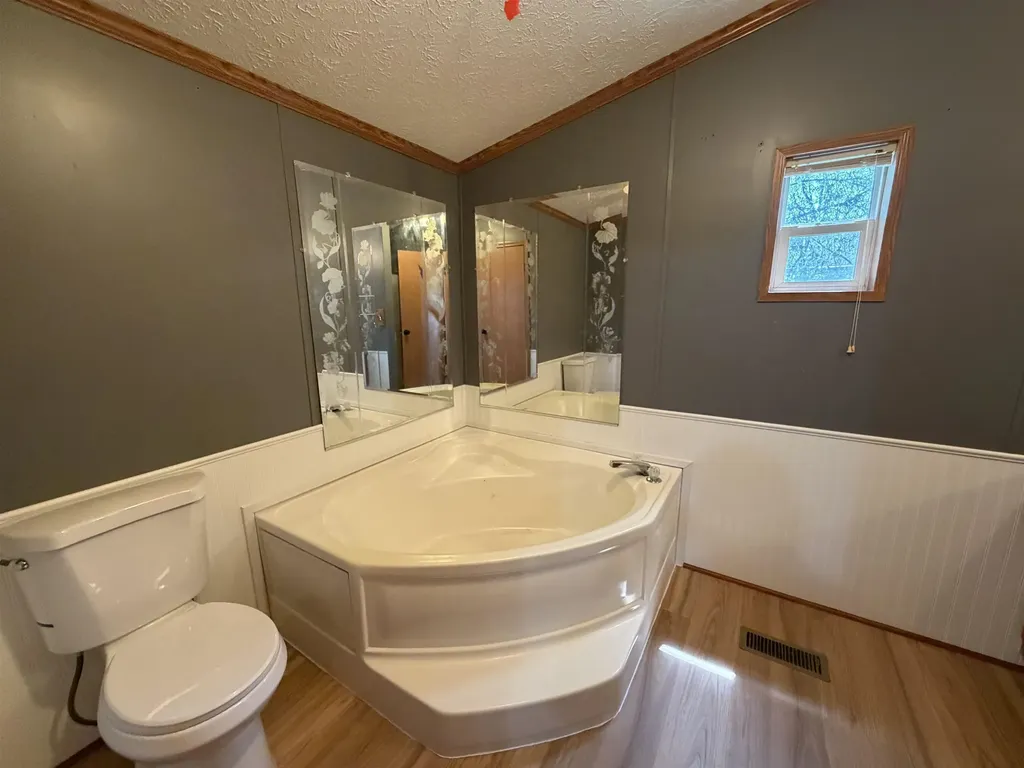 403 Farm Lane Cadillac City MI 49601