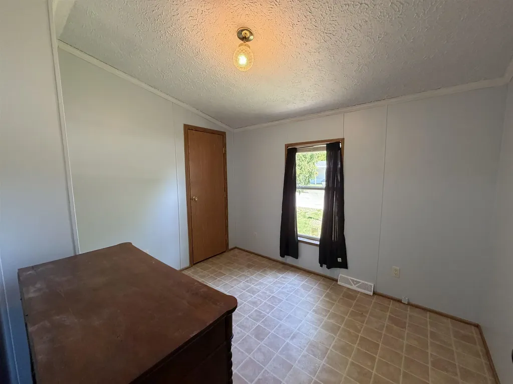 403 Farm Lane Cadillac City MI 49601