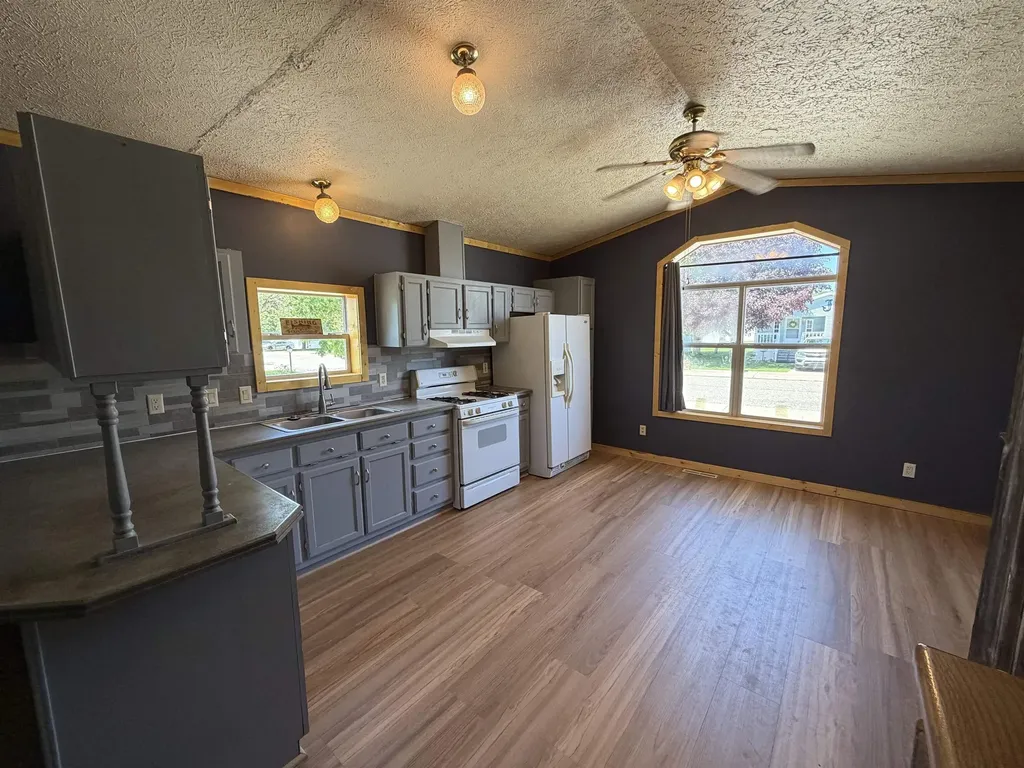 403 Farm Lane Cadillac City MI 49601