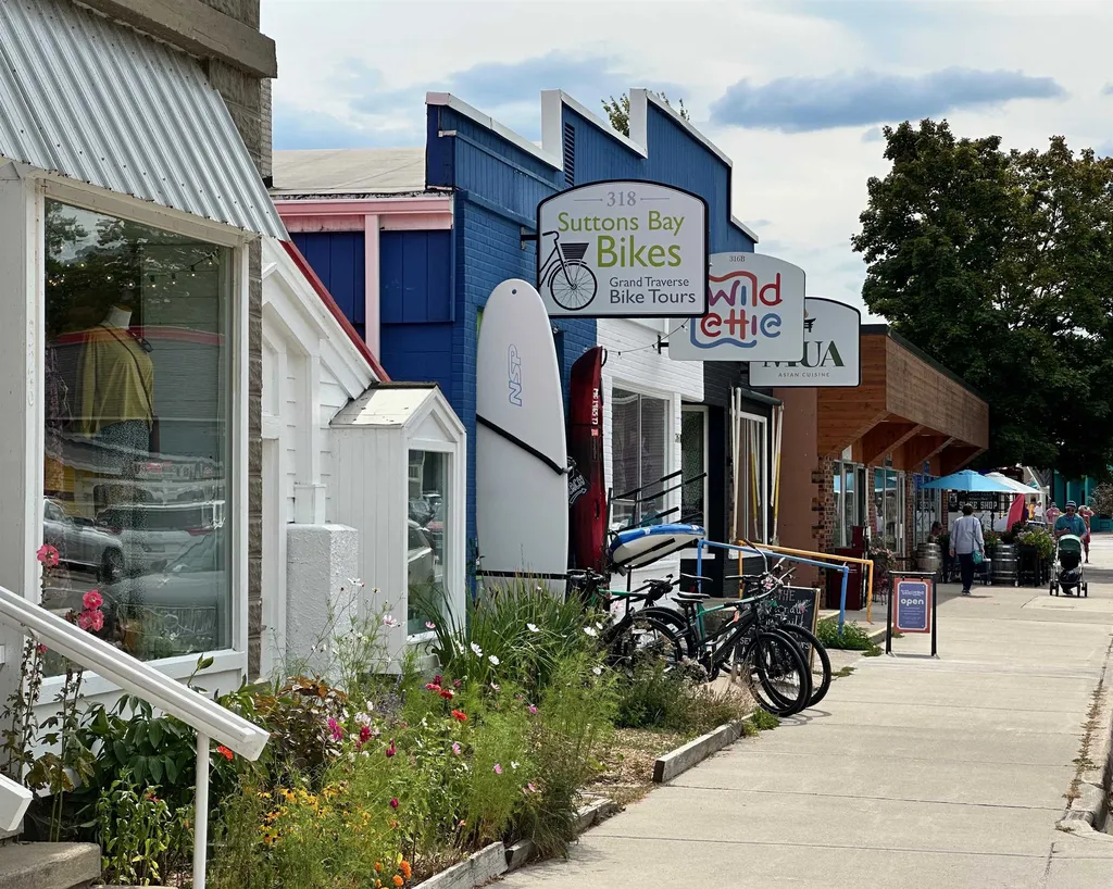 Parcel C E Duck Lake Road Suttons Bay Township MI 49682