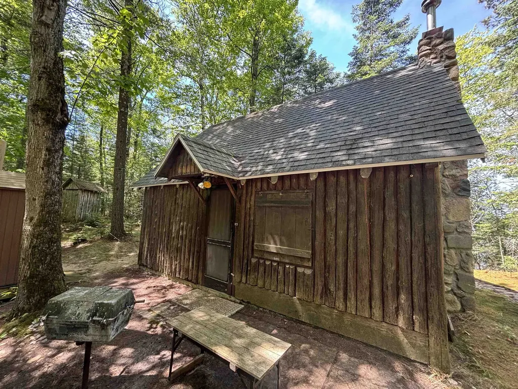 1321 Bayview Drive Torch Lake Township MI 49648