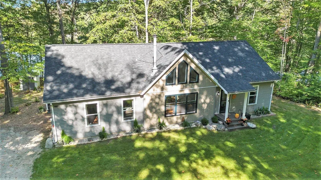16602 Acorn Ridge Trail Inland Township MI 49617