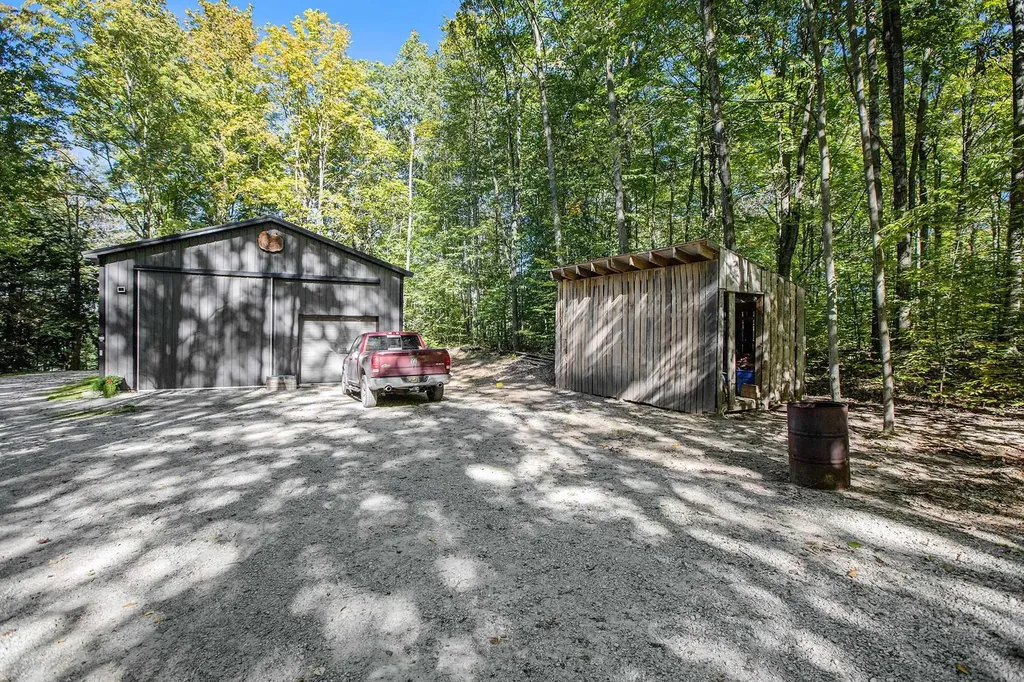 16602 Acorn Ridge Trail Inland Township MI 49617