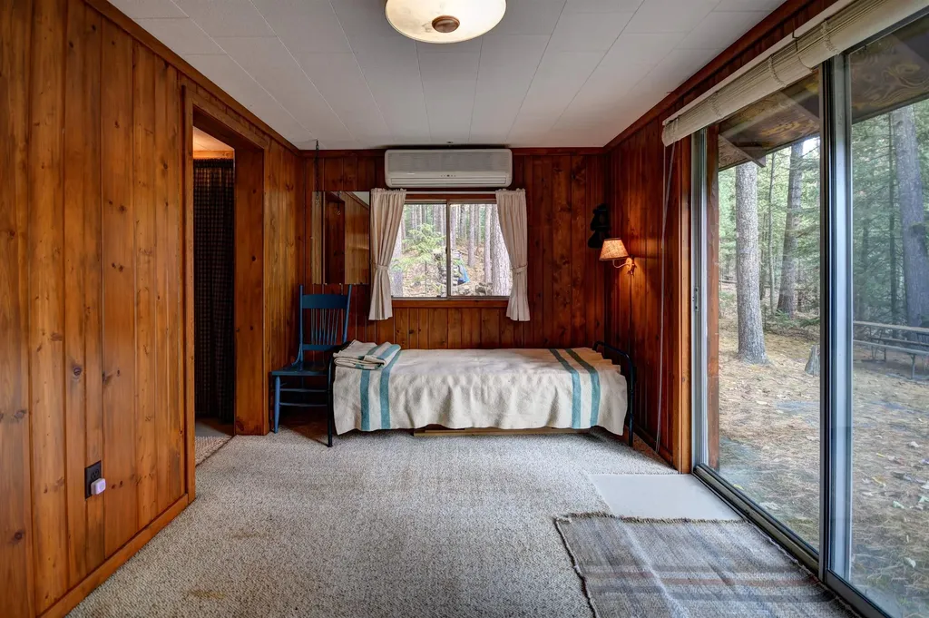 00, 6483 W Plum Valley Road NW Clearwater Township MI 49676