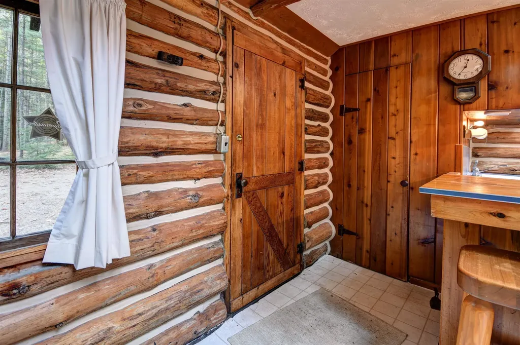 00, 6483 W Plum Valley Road NW Clearwater Township MI 49676