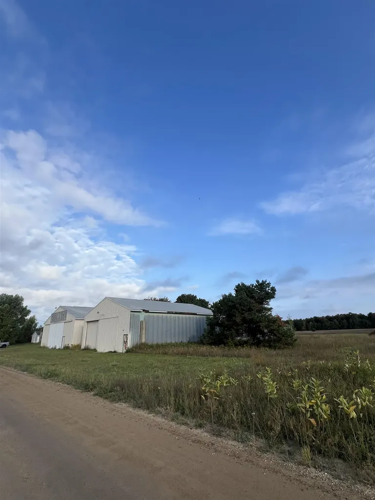2641 NE Plum Valley Road Rapid River Township MI 49659