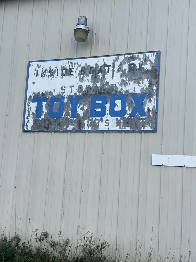 2641 NE Plum Valley Road Rapid River Township MI 49659