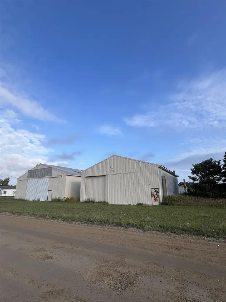 2641 NE Plum Valley Road Rapid River Township MI 49659