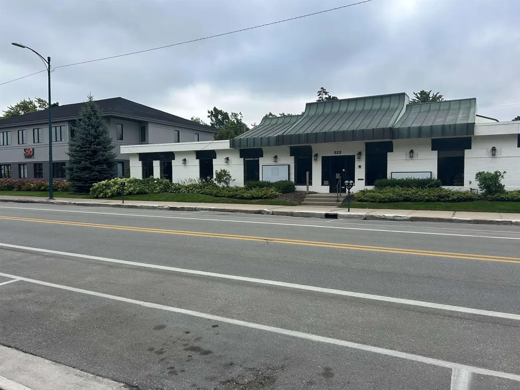 522 E Front Traverse City City MI 49686