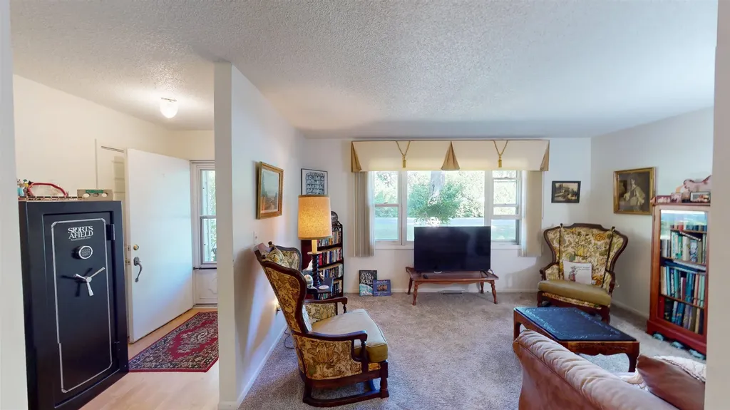 503 W Second Street Elk Rapids Township MI 49629
