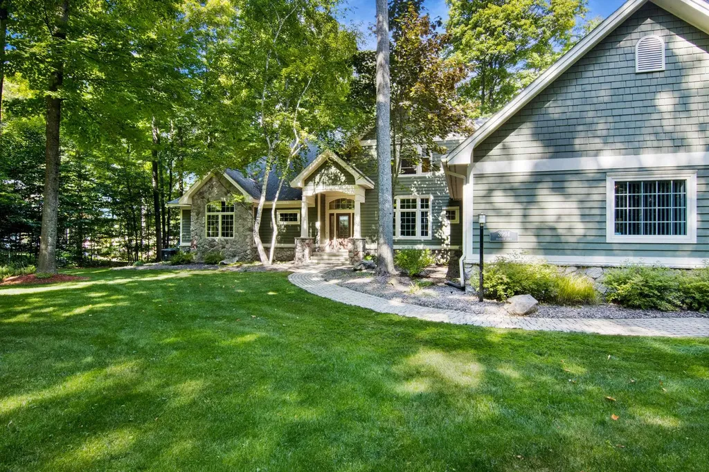 3994 Harbour Town Kearney Township MI 49615