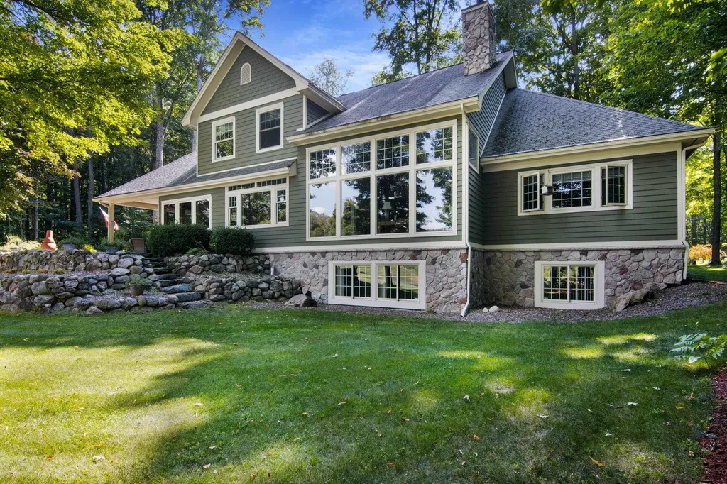 3994 Harbour Town Kearney Township MI 49615