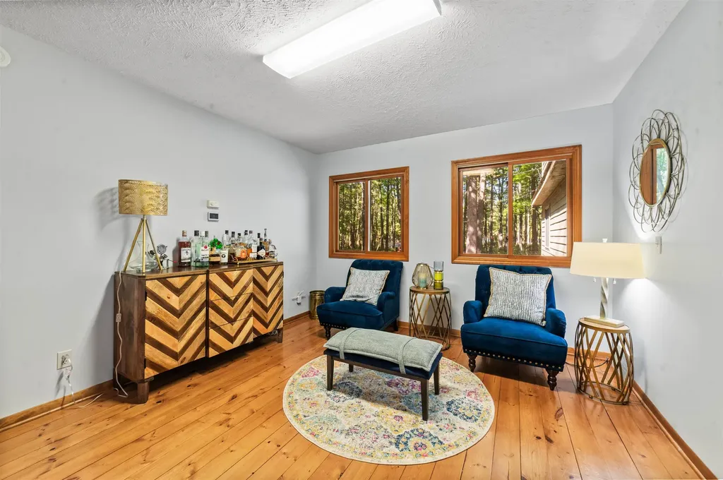 6993 NW Aarwood Road Clearwater Township MI 49676