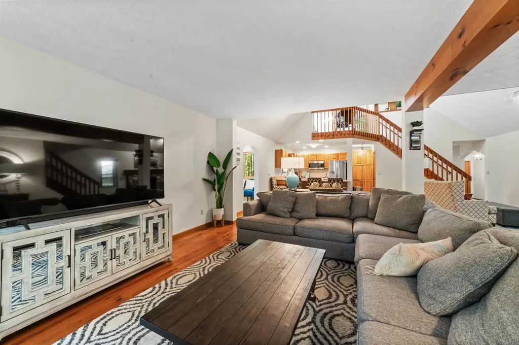 6993 NW Aarwood Road Clearwater Township MI 49676