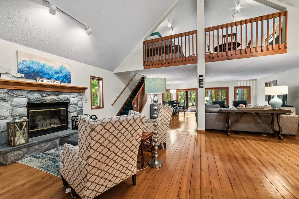 6993 NW Aarwood Road Clearwater Township MI 49676