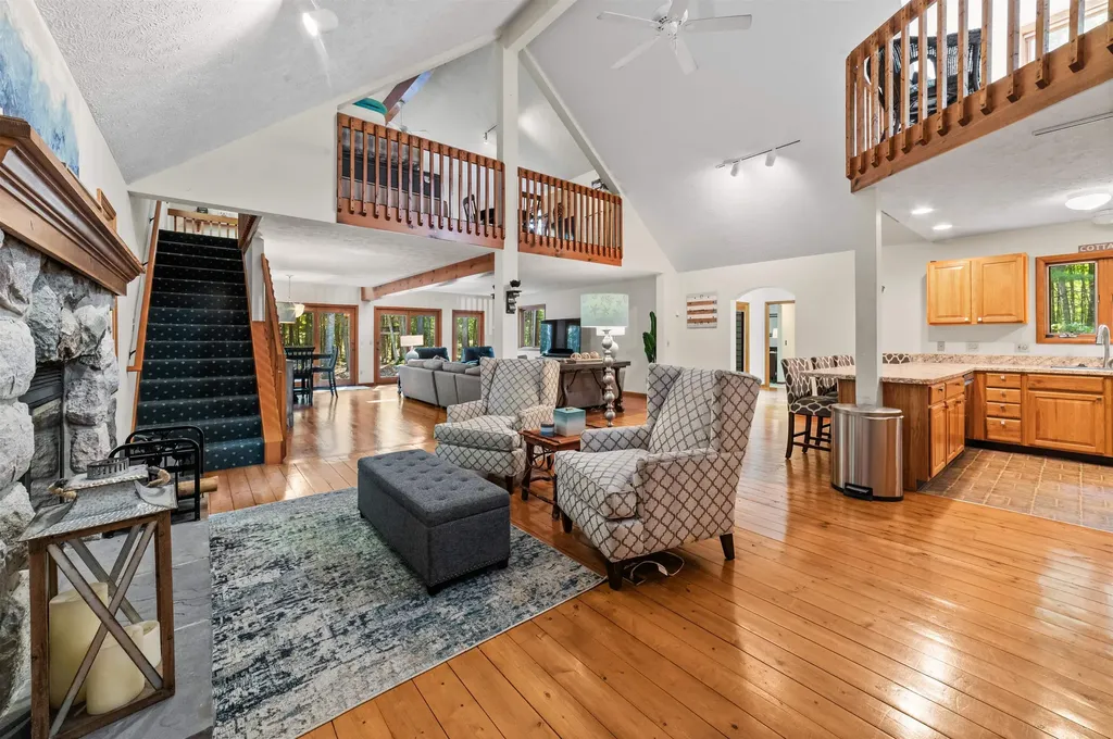 6993 NW Aarwood Road Clearwater Township MI 49676