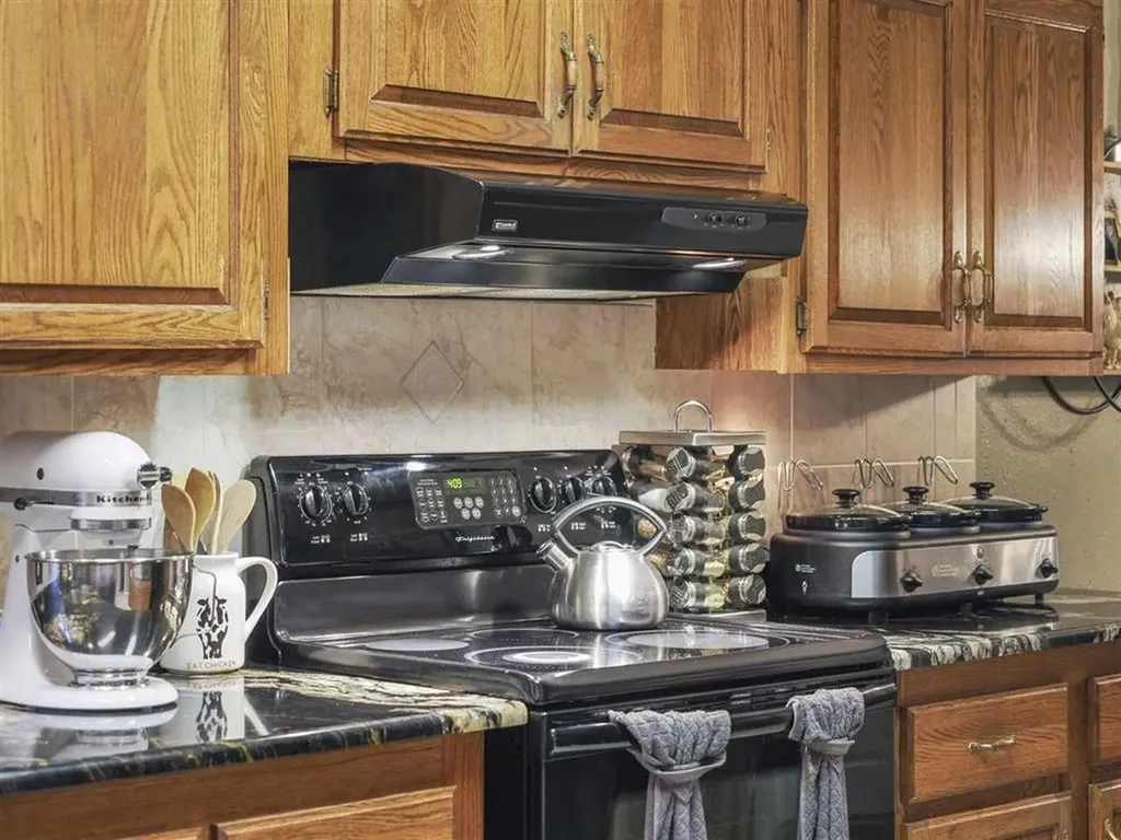 2147 Wildwood Trail Jordan Township MI 49727