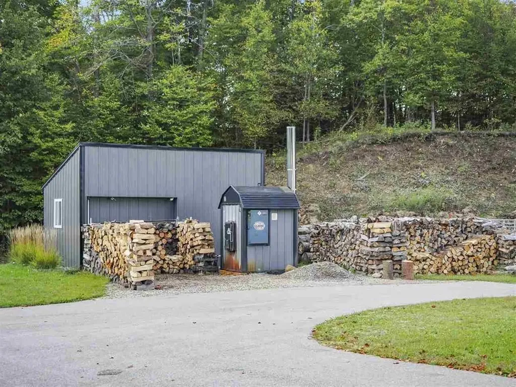 2147 Wildwood Trail Jordan Township MI 49727