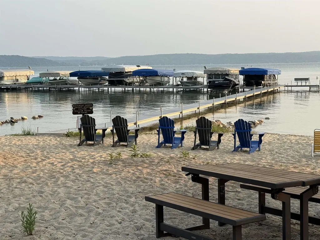 Arbutus Lane Lake Township MI 49617