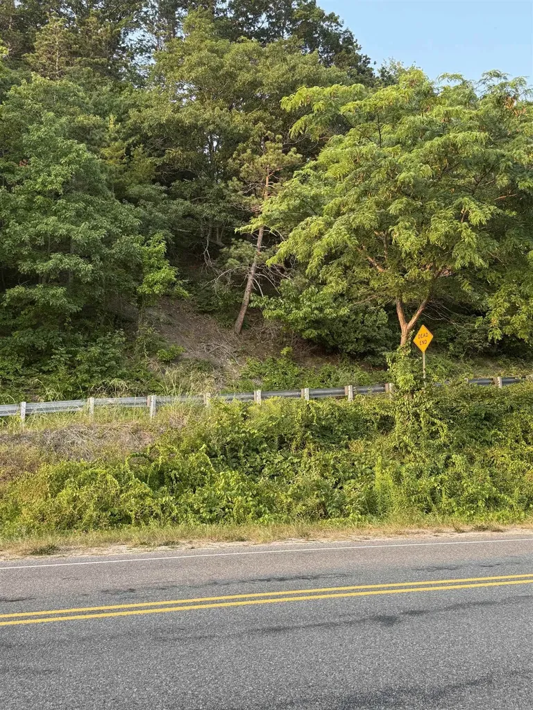 Arbutus Lane Lake Township MI 49617
