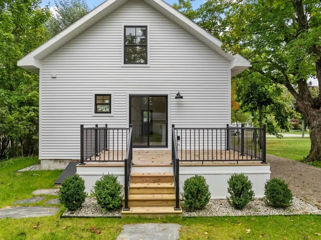 1205 State Street Charlevoix Township MI 49720
