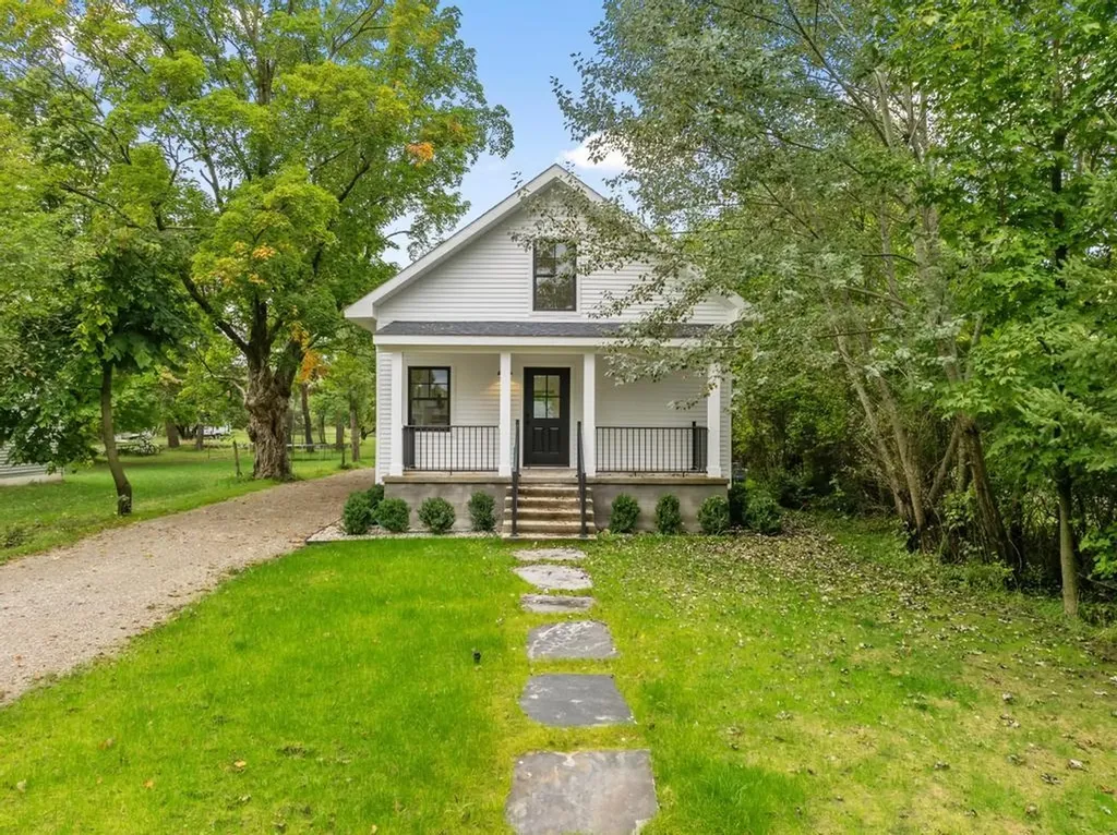 1205 State Street Charlevoix Township MI 49720