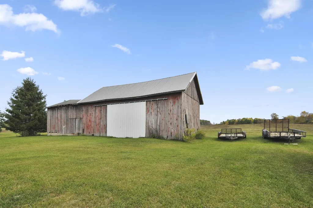 3626 90th Avenue Evart Township MI 49631