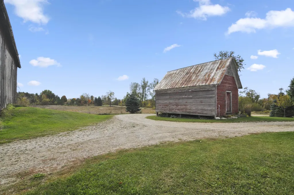 3626 90th Avenue Evart Township MI 49631