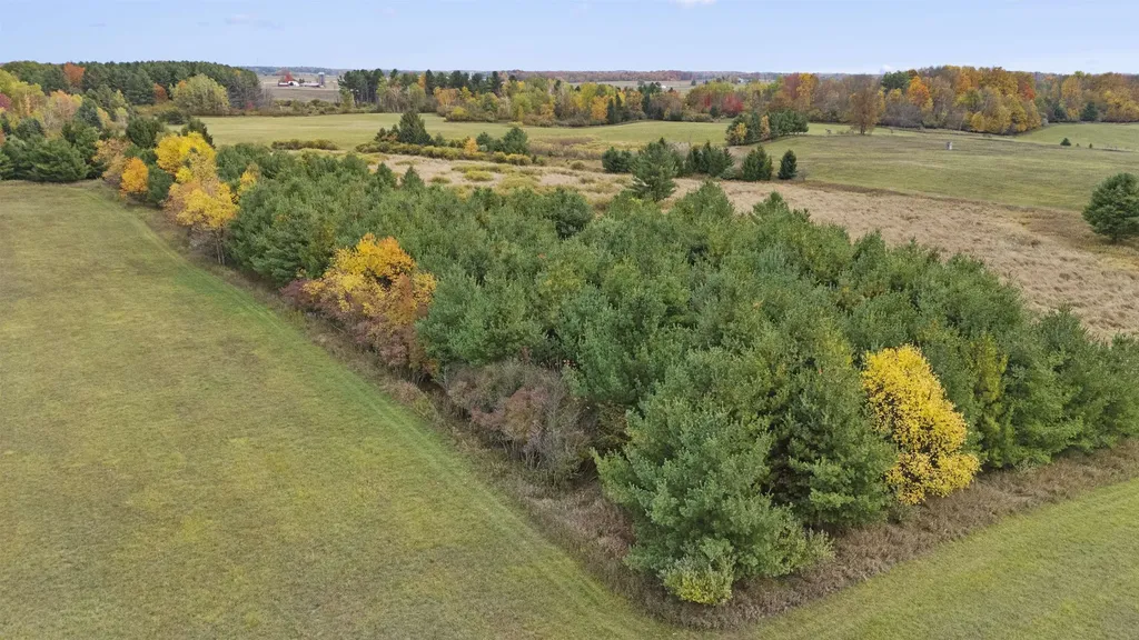 3626 90th Avenue Evart Township MI 49631