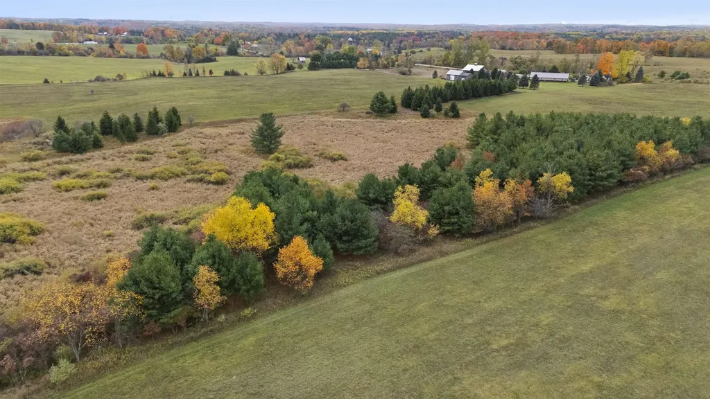 3626 90th Avenue Evart Township MI 49631