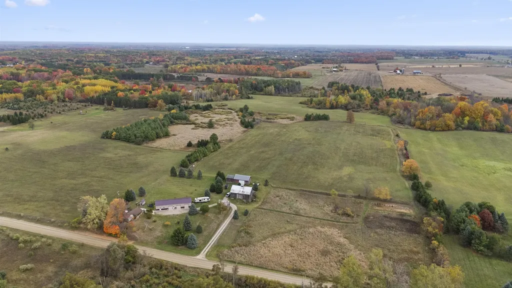 3626 90th Avenue Evart Township MI 49631