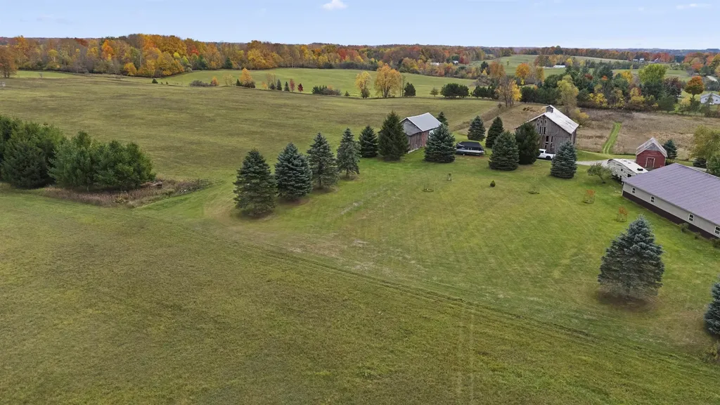 3626 90th Avenue Evart Township MI 49631