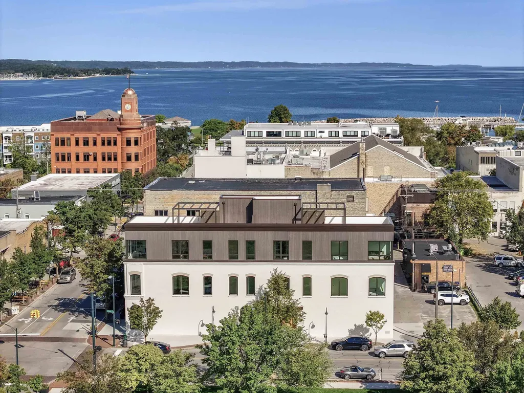 111 E State Traverse City City MI 49684