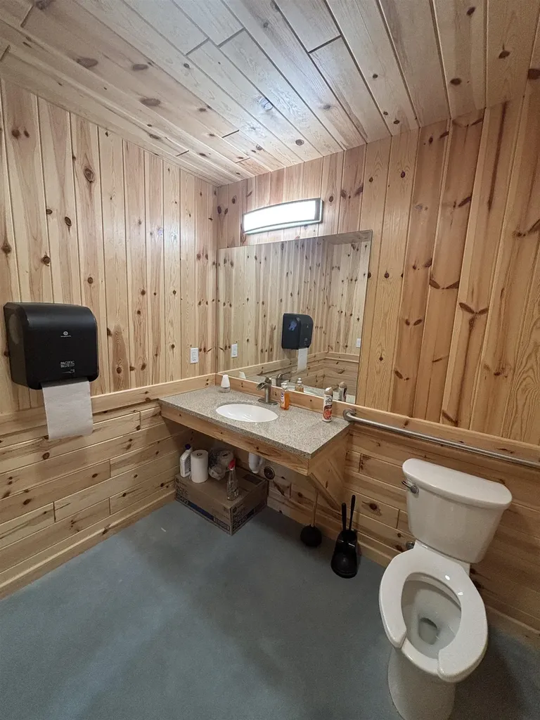 7107 Rapid City Road NW Clearwater Township MI 49676