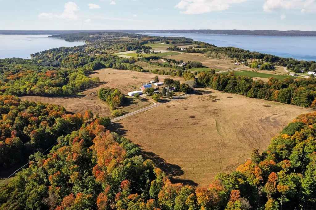 1378 Gray Road Peninsula Township MI 49686