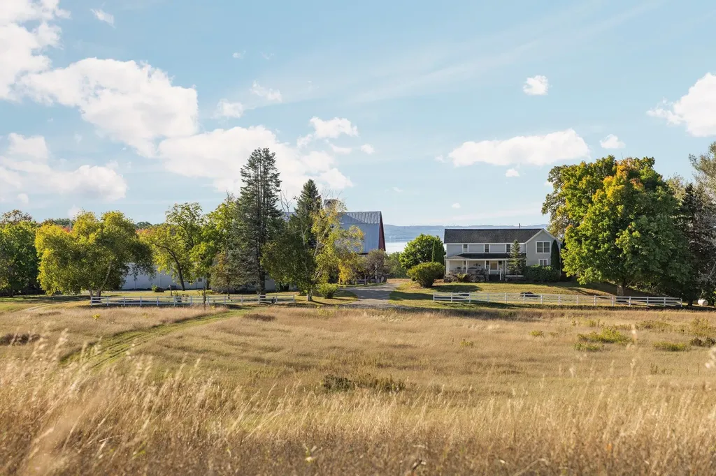 1378 Gray Road Peninsula Township MI 49686