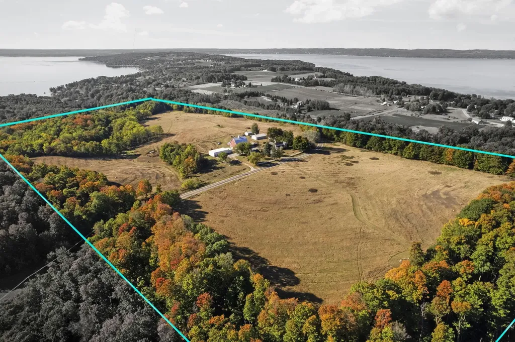 1378 Gray Road Peninsula Township MI 49686