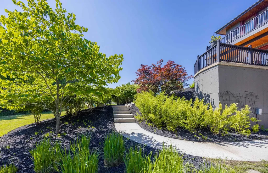 3888 Swaney Road Peninsula Township MI 49686