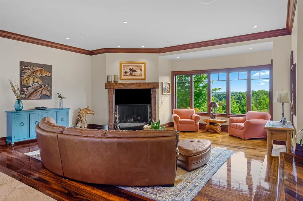 3888 Swaney Road Peninsula Township MI 49686