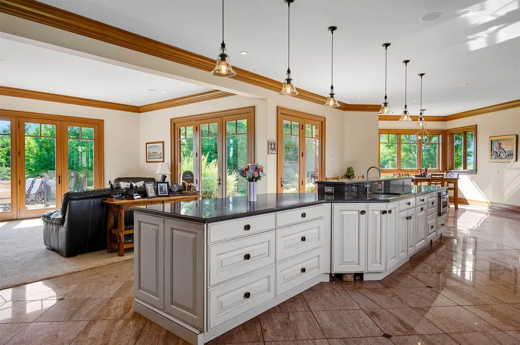 3888 Swaney Road Peninsula Township MI 49686