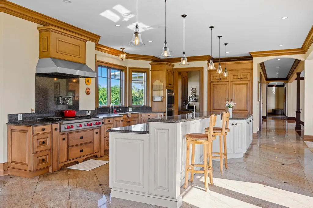 3888 Swaney Road Peninsula Township MI 49686