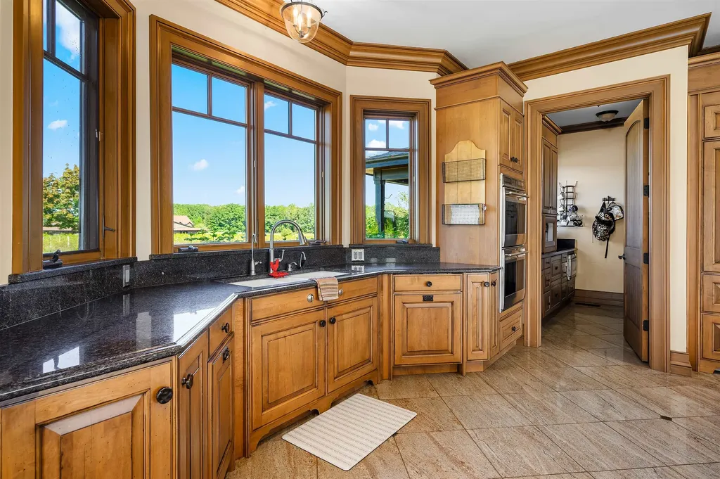 3888 Swaney Road Peninsula Township MI 49686