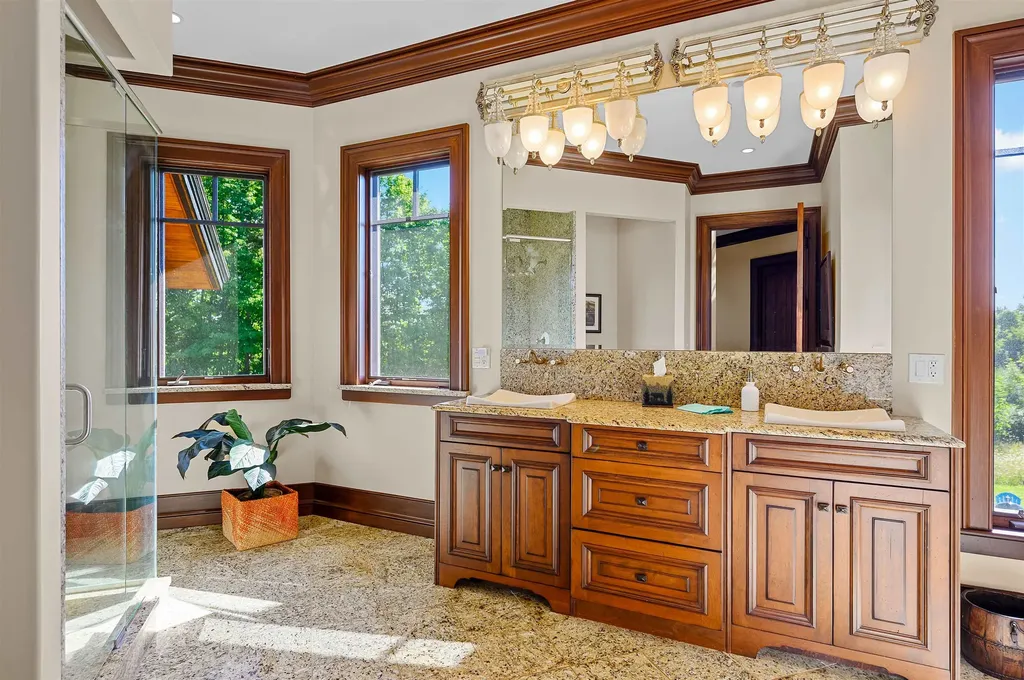 3888 Swaney Road Peninsula Township MI 49686
