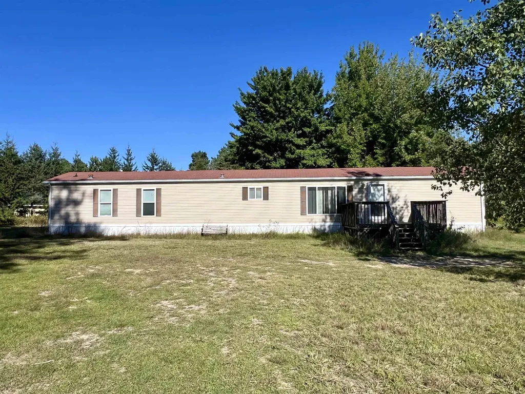1404 S Taxiway Delta Reeder Township MI 49651